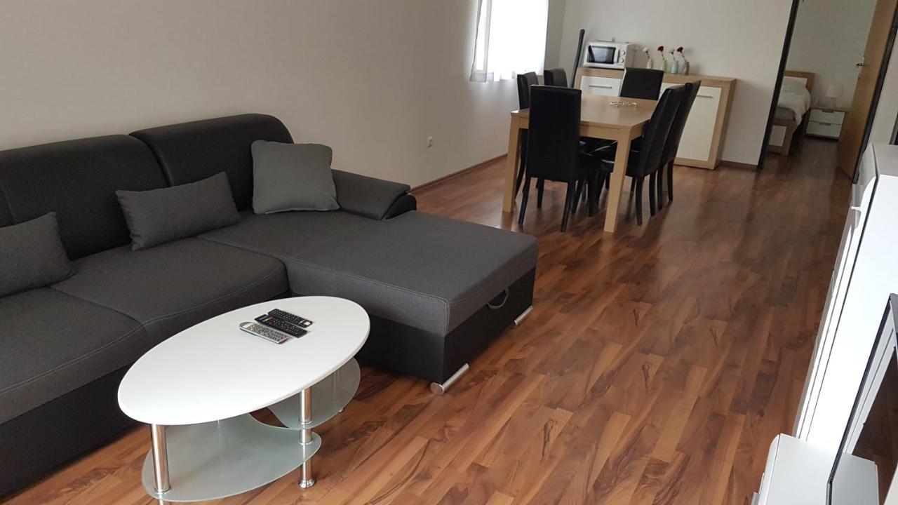 Apartment Adrijana Медулин Екстериор снимка